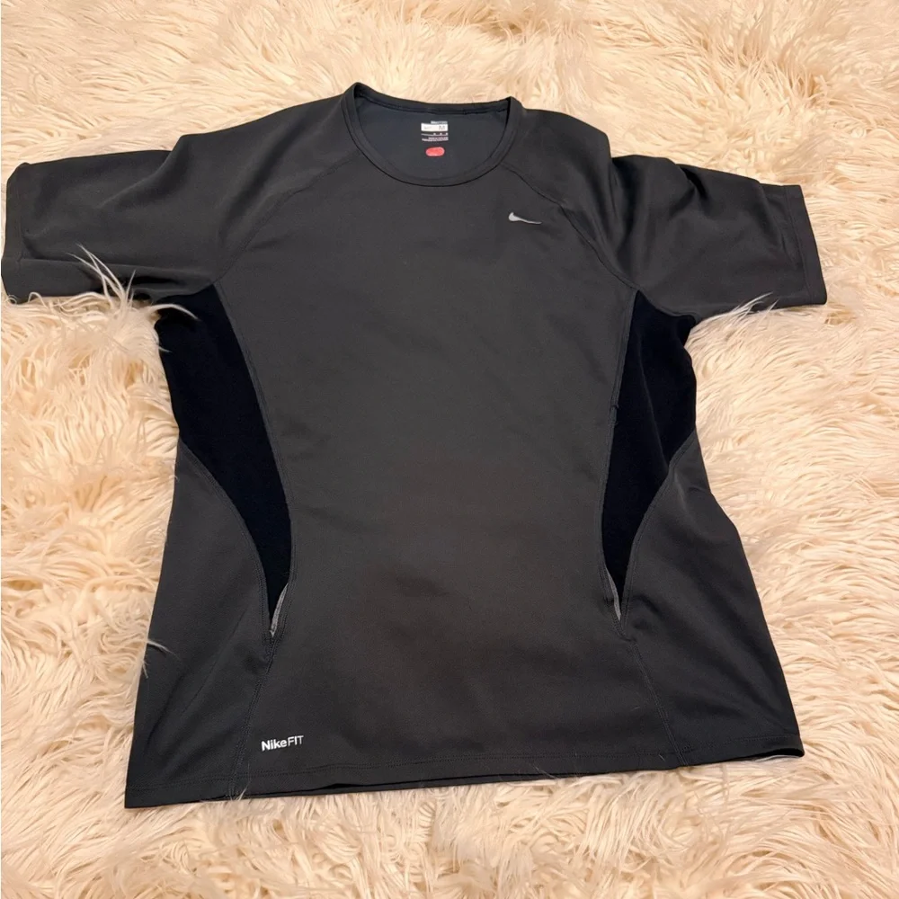 Nike mens fit dry size M
